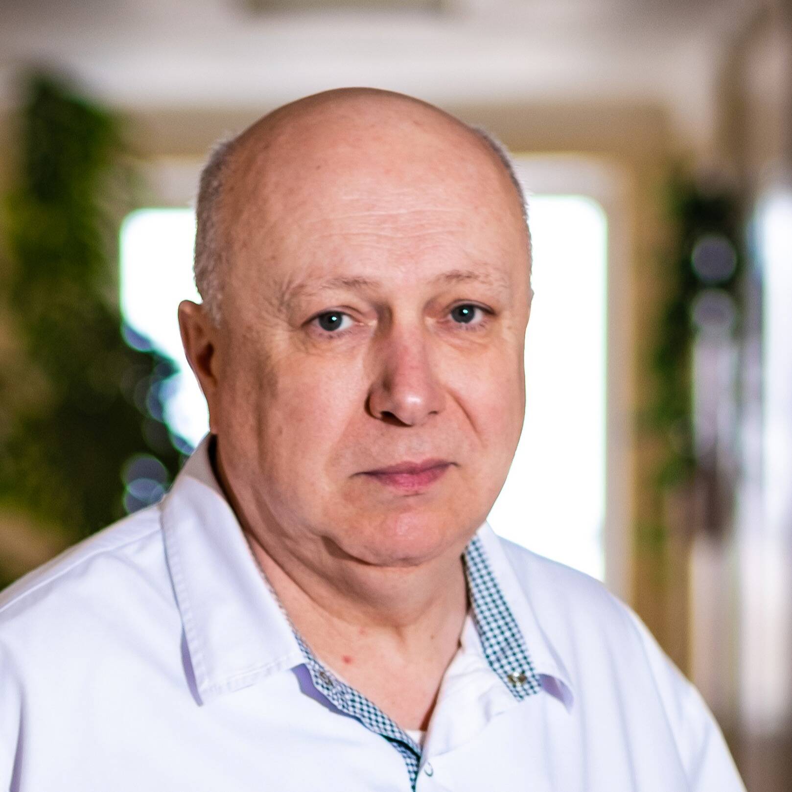 лікар Хитрий Володимир Іванович: опис, відгуки, послуги, рейтинг, записатися онлайн на сайті h24.ua