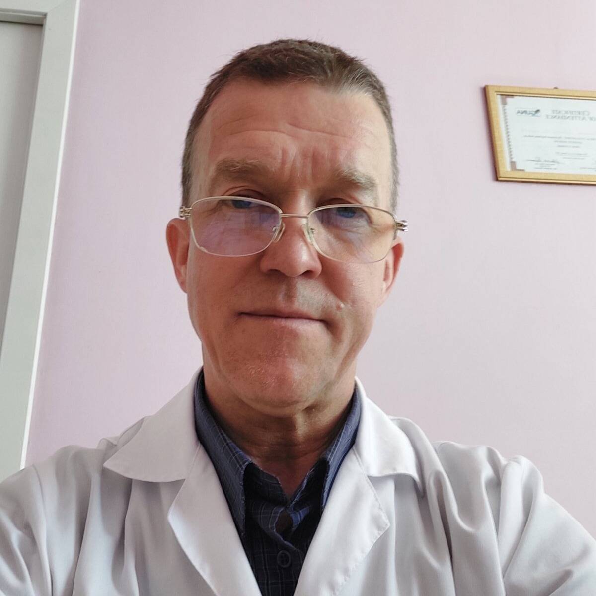 лікар Смирний Віталій Дмитрович: опис, відгуки, послуги, рейтинг, записатися онлайн на сайті h24.ua