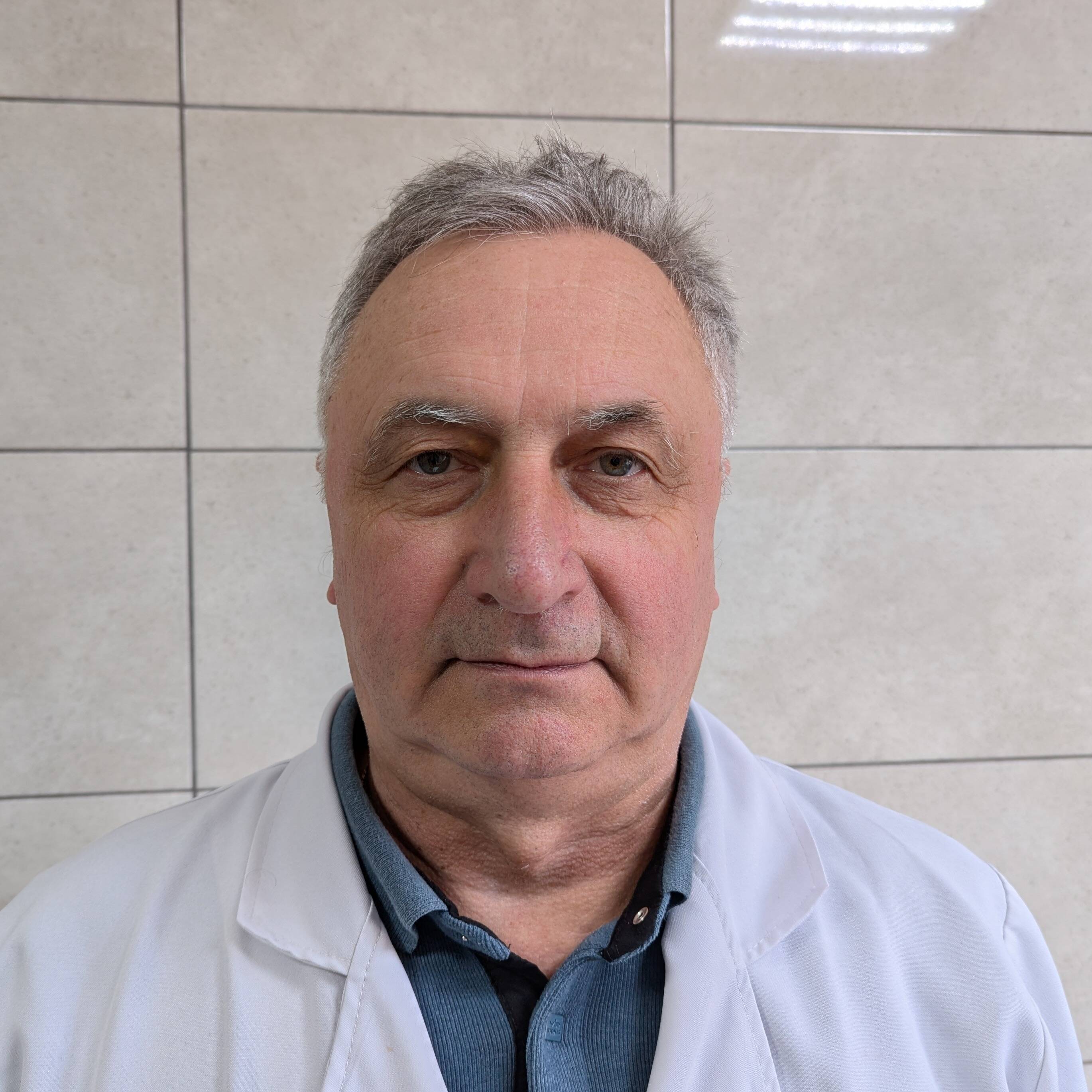 лікар Сафроняк Василь Танасійович: опис, відгуки, послуги, рейтинг, записатися онлайн на сайті h24.ua