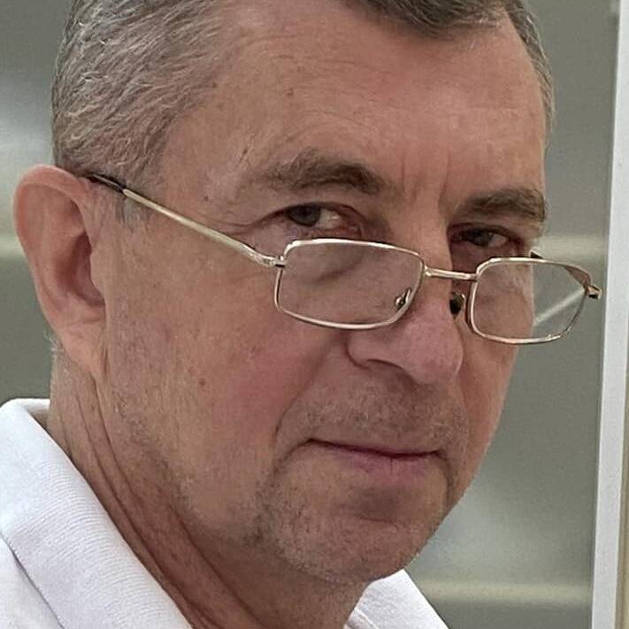 лікар Стороженко Валерій Михайлович: опис, відгуки, послуги, рейтинг, записатися онлайн на сайті h24.ua