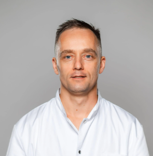 лікар Бурлака Антон Анатолійович: опис, відгуки, послуги, рейтинг, записатися онлайн на сайті h24.ua